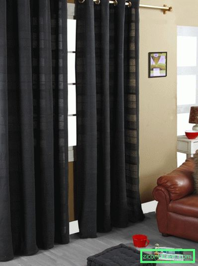 interior-modern-living-room-idei cu-negru-perdele-și